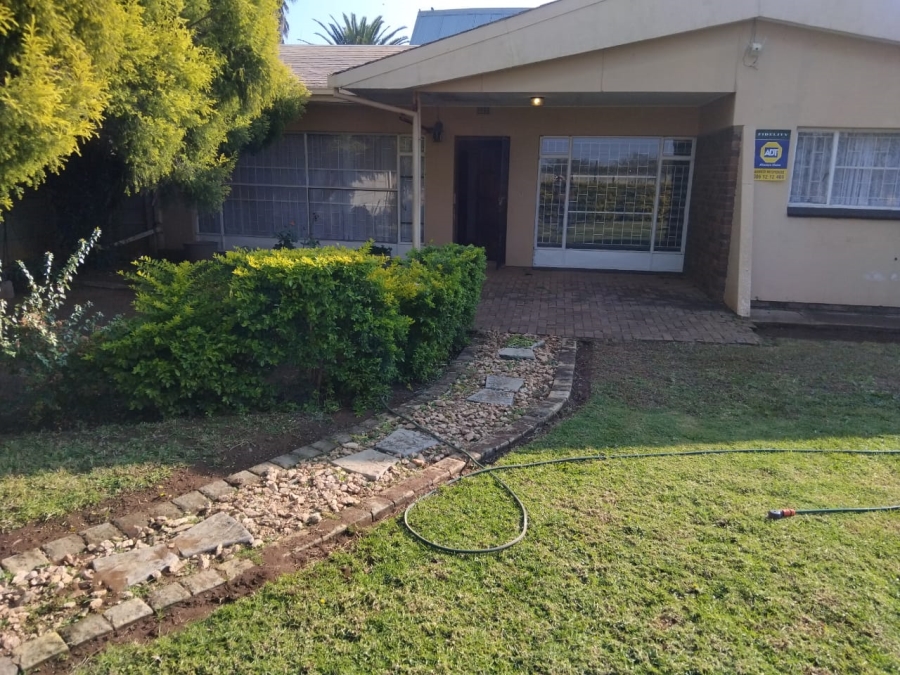 3 Bedroom Property for Sale in Meiringspark North West